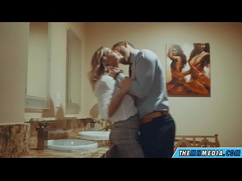 ❤️ Döşlü sarışın sizi ictimai tualetdə aldatdıqda ❤️❌ Sikiş videosu az.pornmega-com.ru ️❤